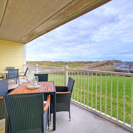 Salt Sun By Avantstay Beach Access Pool Port Aransas Exterior photo