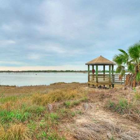 Salt Sun By Avantstay Beach Access Pool Port Aransas Exterior photo