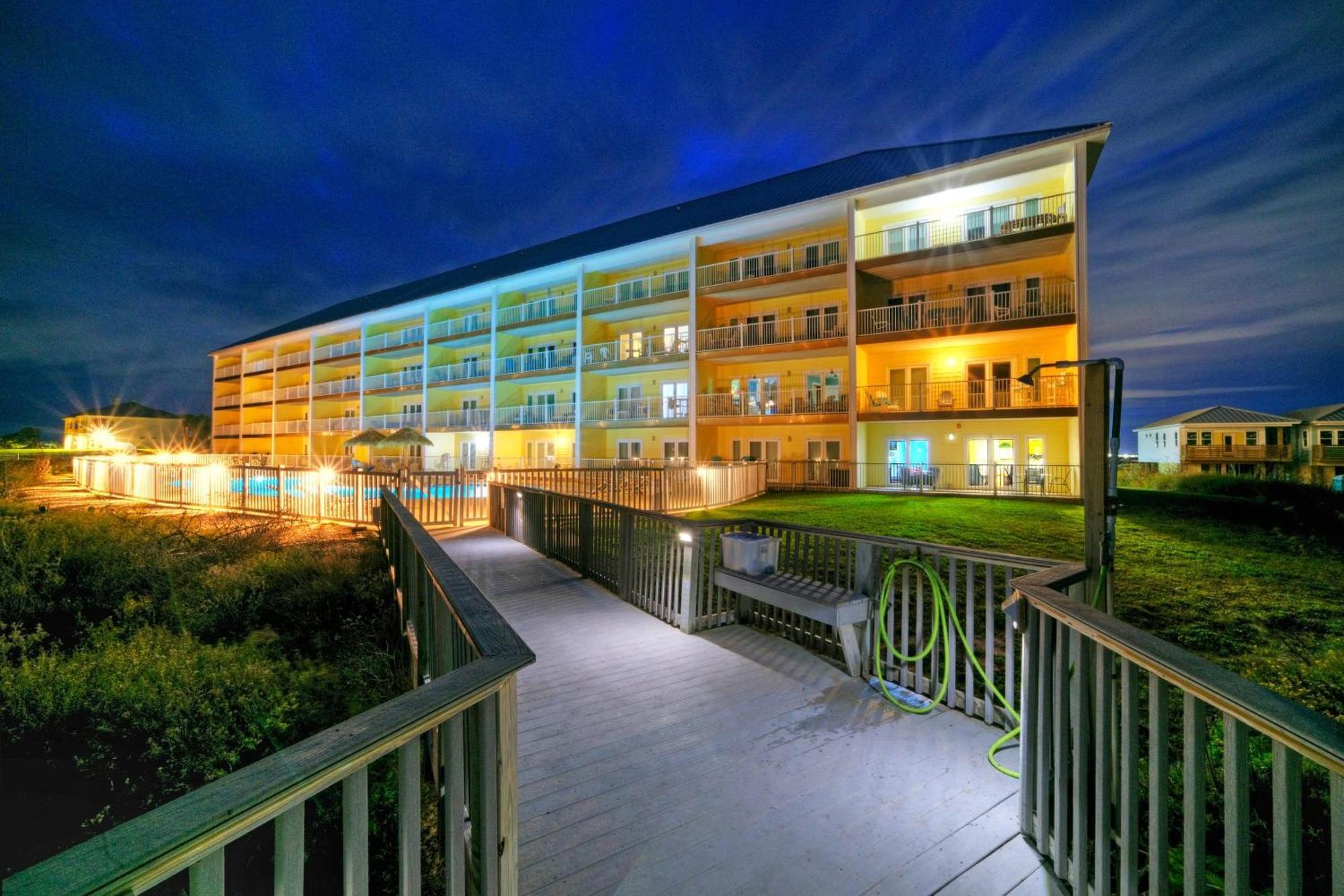Salt Sun By Avantstay Beach Access Pool Port Aransas Exterior photo